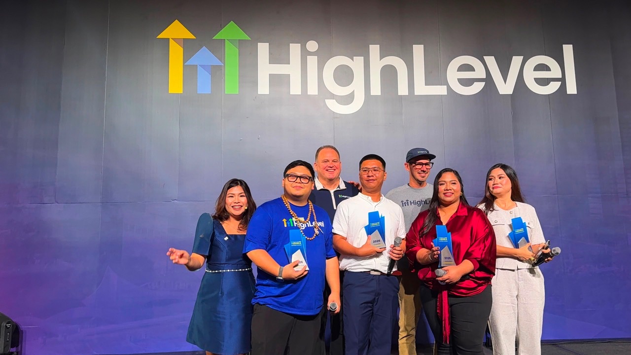 Cris Vinson on stage with fellow speakers at HighLevel LIVE Manila 2026